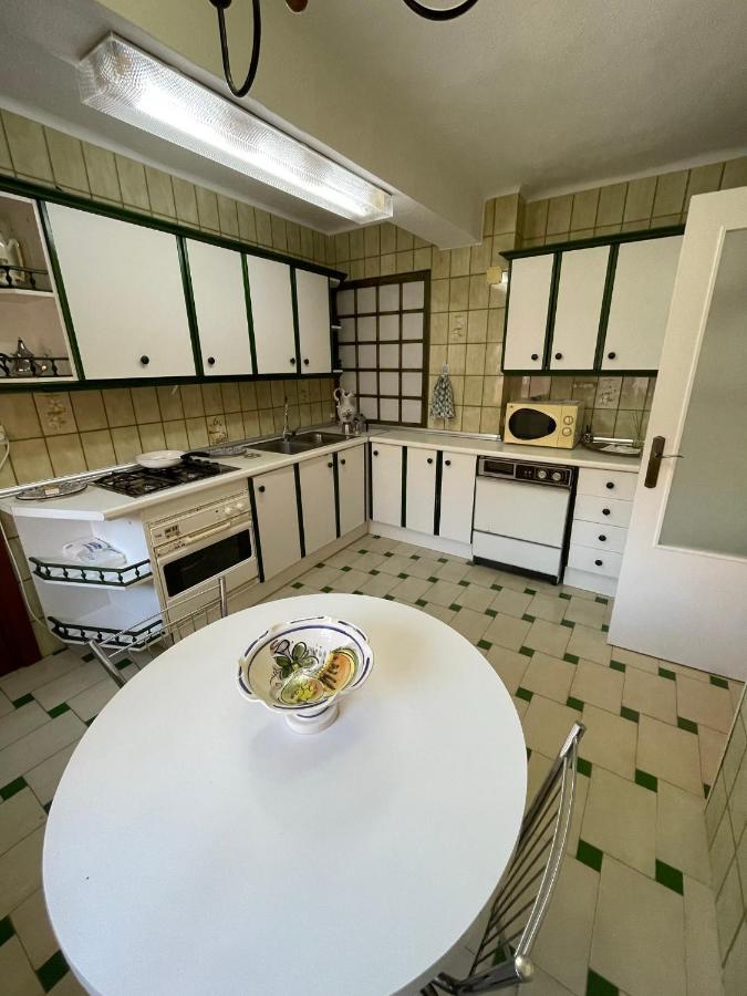 Precioso Apartamento. Buenas Vistas Y Tranquilidad Lejlighed Granada Eksteriør billede